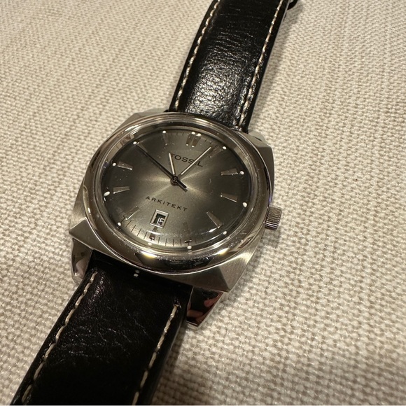 FOSSIL ARKITEK Men’s Watch - Picture 2 of 4